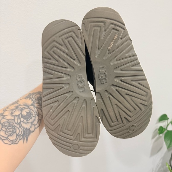 Women’s UGG Neumel Boot Suede Charcoal Grey Size 5 - Picture 5 of 6